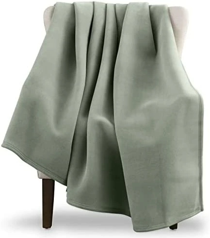 Vellux 1B07043 Original Insulating Core Hotel Style Solid Blanket Machine Washable Soft Cozy Warm Pet Friendly Bed Sofa Blankets, King, Green 9 Vellux 1B07043 Original Insulating Core Hotel Style Solid Blanket Machine Washable Soft Cozy Warm Pet Friendly Bed Sofa Blankets, King, Green - Image 7