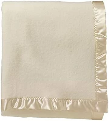 Pendleton Heirloom Classic Wool Blanket, Ivory, King Size 5 Pendleton Heirloom Classic Wool Blanket, Ivory, King Size - Image 3