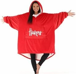 THE COMFY Original Quarter Zip | Oversized Microfiber & Sherpa Wearable Blanket, For Any Occasiont, Seen On Shark Tank, One Size Fits All - Stars And Stripes -Electric Blankets Sales 2022 410dd6CjSTL. AC