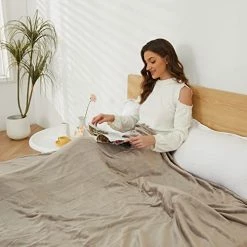 McJaw Electric Blanket Heated Full Size 72"x84" Oversized Flannel Heated Blanket, ETL Certification Fast Heating With 4 Heating Levels &10 Hours Auto Off, Machine Washable-Linen Gray 16 McJaw Electric Blanket Heated Full Size 72"x84" Oversized Flannel Heated Blanket, ETL Certification Fast Heating With 4 Heating Levels &10 Hours Auto Off, Machine Washable-Linen Gray -Electric Blankets Sales 2022 416TrzQ3wpL