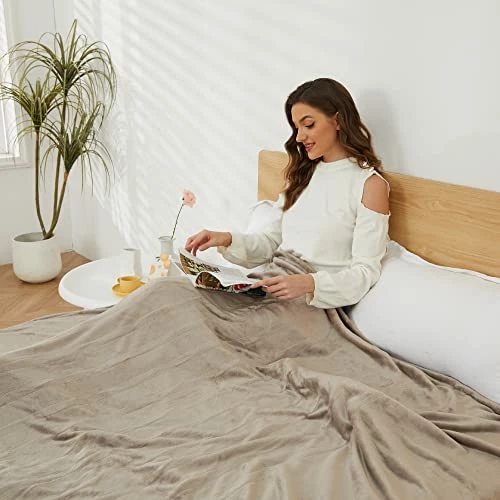 McJaw Electric Blanket Heated Full Size 72"x84" Oversized Flannel Heated Blanket, ETL Certification Fast Heating With 4 Heating Levels &10 Hours Auto Off, Machine Washable-Linen Gray 7 McJaw Electric Blanket Heated Full Size 72"x84" Oversized Flannel Heated Blanket, ETL Certification Fast Heating With 4 Heating Levels &10 Hours Auto Off, Machine Washable-Linen Gray - Image 5