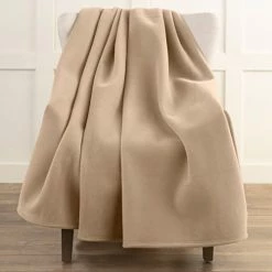 Vellux 1B07043 Original Insulating Core Hotel Style Solid Blanket Machine Washable Soft Cozy Warm Pet Friendly Bed Sofa Blankets, King, Green 17 Vellux 1B07043 Original Insulating Core Hotel Style Solid Blanket Machine Washable Soft Cozy Warm Pet Friendly Bed Sofa Blankets, King, Green -Electric Blankets Sales 2022 41ayTVEXeTL. AC