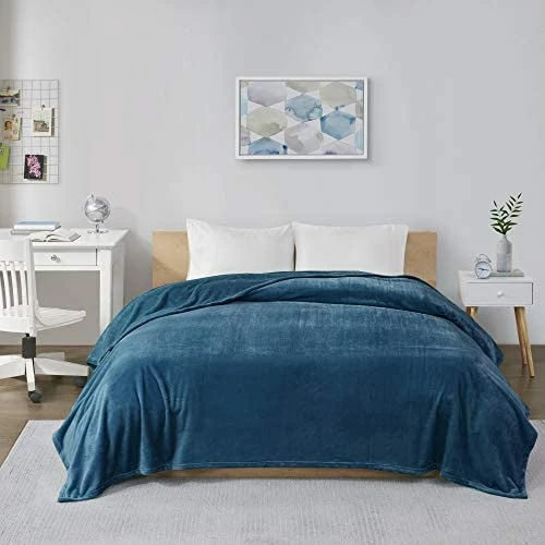 Intelligent Design - ID51-822 Microlight Plush Luxury, Oversized Throw-Blanket, Premium All Season Cover For Bed, Couch, Full/Queen, Aqua 9 Intelligent Design - ID51-822 Microlight Plush Luxury, Oversized Throw-Blanket, Premium All Season Cover For Bed, Couch, Full/Queen, Aqua - Image 7