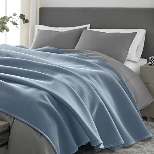 Vellux 1B07056 Original Insulating Core Hotel Style Solid Blanket Machine Washable Soft Cozy Warm Pet Friendly Bed Sofa Blankets, Twin, Blue 4 Vellux 1B07056 Original Insulating Core Hotel Style Solid Blanket Machine Washable Soft Cozy Warm Pet Friendly Bed Sofa Blankets, Twin, Blue - Image 2