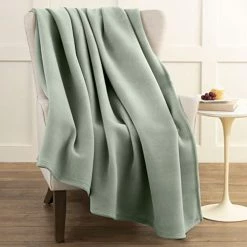 Martex Vellux 1B07034 Original Insulating Core Hotel Style Solid Blanket Machine Washable Soft Cozy Warm Pet Friendly Bed Sofa Blankets, Full Queen, Green