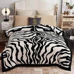 LGYKUMEG 9 Lbs Heavy Korean Mink Blanket Queen Size 79"×91", Silky Soft And Warm, 2 Ply Reversible Raschel Bed Blanket,(200x230cm4kg). Gray And White 30 LGYKUMEG 9 Lbs Heavy Korean Mink Blanket Queen Size 79"×91", Silky Soft And Warm, 2 Ply Reversible Raschel Bed Blanket,(200x230cm4kg). Gray And White -Electric Blankets Sales 2022 513wO90l 5L. AC 1