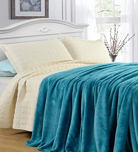 Grand Linen King Size Navy Blue Cozy-Flannel Thermal Blanket - Snuggle In These Super Warm Bed Blanket. Easy Care And Extra Soft Fabric 7 Grand Linen King Size Navy Blue Cozy-Flannel Thermal Blanket - Snuggle In These Super Warm Bed Blanket. Easy Care And Extra Soft Fabric - Image 5