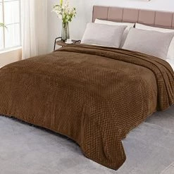 Exclusivo Mezcla Diamond Ultra Soft Fleece Blanket, Queen Size Flannel Blankets For Bed (Deep Red , 86 X 90 Inches) - Cozy, Warm And Lightweight -Electric Blankets Sales 2022 518ANbyRX1L. AC