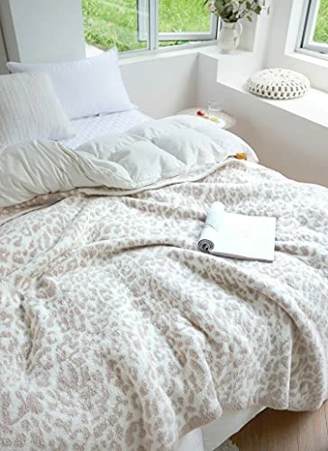 SANACYNA 100% Polyester Microfiber Fluffy Leopard Print Big Blanket Queen Bed Blanket Super Soft Chic Cozy Lightweight Thick Blanket For Sofa Bed Stone/Cream Queen 90"X90" 4 SANACYNA 100% Polyester Microfiber Fluffy Leopard Print Big Blanket Queen Bed Blanket Super Soft Chic Cozy Lightweight Thick Blanket For Sofa Bed Stone/Cream Queen 90"X90" - Image 2