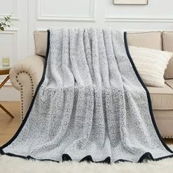 EMME Fuzzy Fleece Warm Blanket 60"x80" Large Twin Size Ultra Soft Warm Sherpa Blanket Microfiber Cozy Blanket For Couch Sofa Lightweight Fuzzy Thick Reversible Couch Blanket (Navy, 60"x80") Olive Green -Electric Blankets Sales 2022 51A2liQRzFL