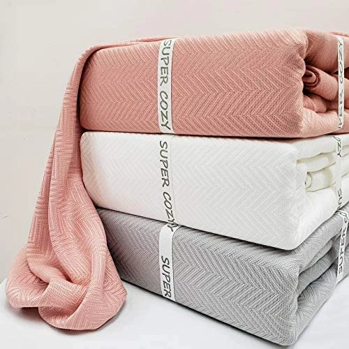 GOHD GOLDEN OCEAN HOME DECOR GOHD Super Cozy 100% Bamboo Fiber Blanket. Ultra Softness And Smothness Like Silk. Cooling Blanket Absorbs Body Heat To Keep Cool On Warm Night (King, Silver Grey) 8 GOHD GOLDEN OCEAN HOME DECOR GOHD Super Cozy 100% Bamboo Fiber Blanket. Ultra Softness And Smothness Like Silk. Cooling Blanket Absorbs Body Heat To Keep Cool On Warm Night (King, Silver Grey) - Image 6