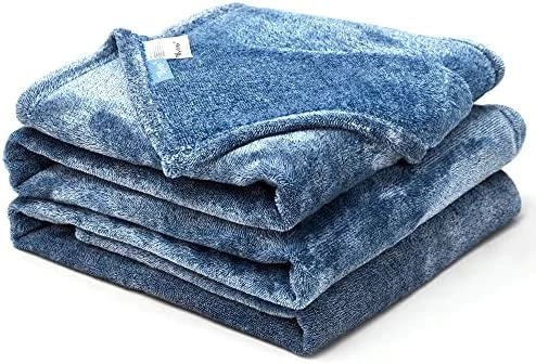 TILLYOU Cationic Fleece Blanket Soft Lightweight Upholstery Comfort Double Plush Blanket For Bed, Sofa, Couch, Travel, Camping,Suitable For All Seasons 90x90 Inches Khaki 13 TILLYOU Cationic Fleece Blanket Soft Lightweight Upholstery Comfort Double Plush Blanket For Bed, Sofa, Couch, Travel, Camping,Suitable For All Seasons 90x90 Inches Khaki - Image 11