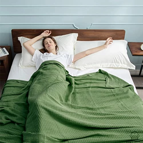 Cozy Home Collection Luxurious Combed Cotton Waffle Weave Super Soft, Cozy Warm, Breathable, Stylish, All Season Thermal Blankets Twin/Full/Queen/King (Green, King) 7 Cozy Home Collection Luxurious Combed Cotton Waffle Weave Super Soft, Cozy Warm, Breathable, Stylish, All Season Thermal Blankets Twin/Full/Queen/King (Green, King) - Image 5