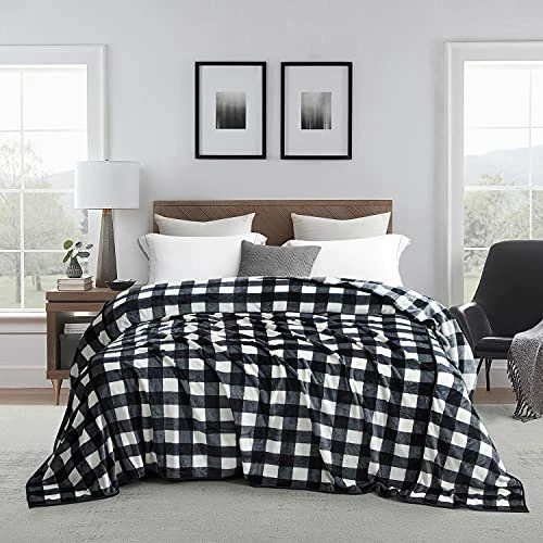 YardsBee Extra Large Blanket 120 X 120 Inches Lightweight Soft Smooth Big Navy Flannel Blanket 10' X 10' For Bed Large Christmas Blanket Gift For Family 11 YardsBee Extra Large Blanket 120 X 120 Inches Lightweight Soft Smooth Big Navy Flannel Blanket 10' X 10' For Bed Large Christmas Blanket Gift For Family - Image 9