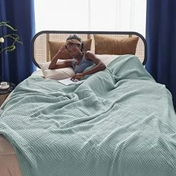 Bedsure 100% Cotton Blankets Queen Size For Bed - 405GSM Waffle Weave Fall Throw Blankets For All Seasons, Mint Green Soft Lightweight Woven Blankets, 90x90 Inches -Electric Blankets Sales 2022 51HAwmcIUhL