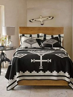 Pendleton Los Ojos Wool Blanket - Black/White, Twin Size -Electric Blankets Sales 2022 51Ou5s3sFGL