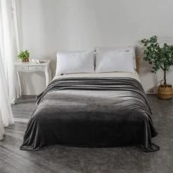 MORANJIAFANG Solid Color Flannel Blanket Thicken Reversible Fleece Thermal Blanket (Dark Grey, Queen 90"×90") 20 MORANJIAFANG Solid Color Flannel Blanket Thicken Reversible Fleece Thermal Blanket (Dark Grey, Queen 90"×90") -Electric Blankets Sales 2022 51YNRzRIEdL. AC