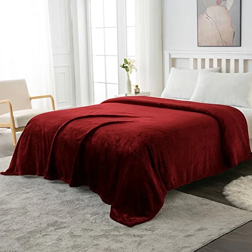 Mooreeke Fleece Bedding Blanket King Size Red 350 GSM Warm Soft Thick Large Red Fleece Throw Blankets For Bed,90x108 Inches Navy Blue 3 Mooreeke Fleece Bedding Blanket King Size Red 350 GSM Warm Soft Thick Large Red Fleece Throw Blankets For Bed,90x108 Inches Navy Blue
