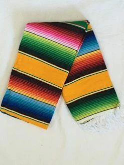 MEXIMART's Authentic Medium Mexican Blankets Colorful Serape Blankets Assorted Colors 80" X 48" 5 MEXIMART's Authentic Medium Mexican Blankets Colorful Serape Blankets Assorted Colors 80" X 48" -Electric Blankets Sales 2022 51baKi9qrHL