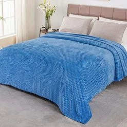 Exclusivo Mezcla Diamond Ultra Soft Fleece Blanket, Queen Size Flannel Blankets For Bed (Deep Red , 86 X 90 Inches) - Cozy, Warm And Lightweight -Electric Blankets Sales 2022 51cgxkyHvUL. AC