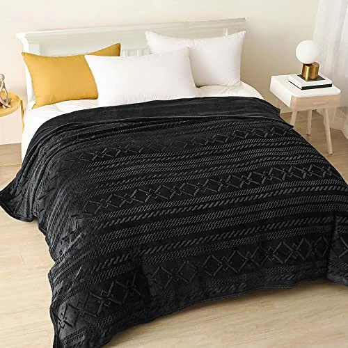 Exclusivo Mezcla Soft Queen Size Fleece Blanket, 90x90 Inches Warm Fuzzy Luxury Bed Blankets, Decorative Geometry Pattern Plush Blanket For Bed, Black 3 Exclusivo Mezcla Soft Queen Size Fleece Blanket, 90x90 Inches Warm Fuzzy Luxury Bed Blankets, Decorative Geometry Pattern Plush Blanket For Bed, Black