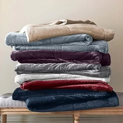 Vellux® 1B07190 Plushlux Filled 104-inches X 86-inches King Size Blanket, Red -Electric Blankets Sales 2022 51hOCdextOL 2