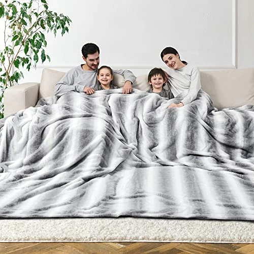 Ultracozy Big Oversized Blanket, 100x100 Inches King Sized Blanket, Double Sided Flannel, Weighted Fleece Blanket For Bed, Couch Throw, Family Blanket, Machine Washable Blue Black 16 Ultracozy Big Oversized Blanket, 100x100 Inches King Sized Blanket, Double Sided Flannel, Weighted Fleece Blanket For Bed, Couch Throw, Family Blanket, Machine Washable Blue Black - Image 14