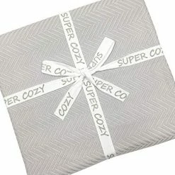 GOHD GOLDEN OCEAN HOME DECOR GOHD Super Cozy 100% Bamboo Fiber Blanket. Ultra Softness And Smothness Like Silk. Cooling Blanket Absorbs Body Heat To Keep Cool On Warm Night (King, Silver Grey)