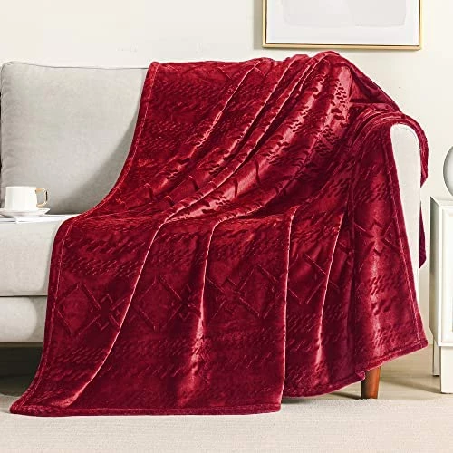 Exclusivo Mezcla Soft Queen Size Fleece Blanket, 90x90 Inches Warm Fuzzy Luxury Bed Blankets, Decorative Geometry Pattern Plush Blanket For Bed, Black 12 Exclusivo Mezcla Soft Queen Size Fleece Blanket, 90x90 Inches Warm Fuzzy Luxury Bed Blankets, Decorative Geometry Pattern Plush Blanket For Bed, Black - Image 10