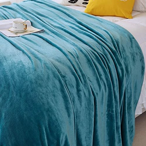 EVENHUG Fleece Blanket Ultra Soft Microfiber Bed Blanket | Fuzzy Cozy Flannel Blanket For Camping, Sofa, Bed, Travel All Seasons (Navy Blue, Queen 90"x90") 10 EVENHUG Fleece Blanket Ultra Soft Microfiber Bed Blanket | Fuzzy Cozy Flannel Blanket For Camping, Sofa, Bed, Travel All Seasons (Navy Blue, Queen 90"x90") - Image 8