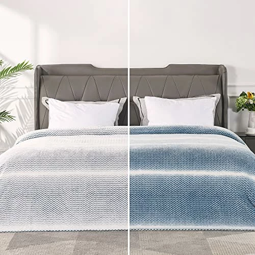 BEDELITE Fleece King Size Blanket - Ultra Modern Teal And White King Size Blanket - Super Cozy Luxurious Microfiber Blanket For Sofa And Bed, Reversible Soft Blanket For All Season Grey 4 BEDELITE Fleece King Size Blanket - Ultra Modern Teal And White King Size Blanket - Super Cozy Luxurious Microfiber Blanket For Sofa And Bed, Reversible Soft Blanket For All Season Grey - Image 2