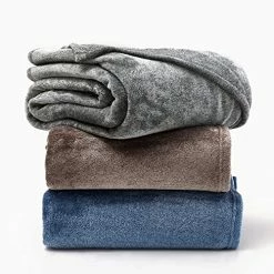 TILLYOU Cationic Fleece Blanket Soft Lightweight Upholstery Comfort Double Plush Blanket For Bed, Sofa, Couch, Travel, Camping,Suitable For All Seasons 90x90 Inches Khaki 18 TILLYOU Cationic Fleece Blanket Soft Lightweight Upholstery Comfort Double Plush Blanket For Bed, Sofa, Couch, Travel, Camping,Suitable For All Seasons 90x90 Inches Khaki -Electric Blankets Sales 2022 51v7rPwW1CL