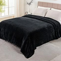 Exclusivo Mezcla Diamond Ultra Soft Fleece Blanket, Queen Size Flannel Blankets For Bed (Deep Red , 86 X 90 Inches) - Cozy, Warm And Lightweight -Electric Blankets Sales 2022 51xGl5zKXUL. AC
