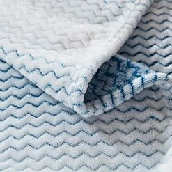 BEDELITE Fleece King Size Blanket - Ultra Modern Teal And White King Size Blanket - Super Cozy Luxurious Microfiber Blanket For Sofa And Bed, Reversible Soft Blanket For All Season Grey 20 BEDELITE Fleece King Size Blanket - Ultra Modern Teal And White King Size Blanket - Super Cozy Luxurious Microfiber Blanket For Sofa And Bed, Reversible Soft Blanket For All Season Grey -Electric Blankets Sales 2022 51xjplTFiSL