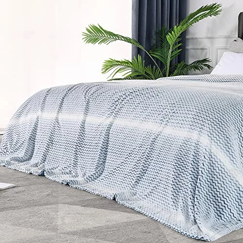 BEDELITE Fleece King Size Blanket - Ultra Modern Teal And White King Size Blanket - Super Cozy Luxurious Microfiber Blanket For Sofa And Bed, Reversible Soft Blanket For All Season Grey 3 BEDELITE Fleece King Size Blanket - Ultra Modern Teal And White King Size Blanket - Super Cozy Luxurious Microfiber Blanket For Sofa And Bed, Reversible Soft Blanket For All Season Grey